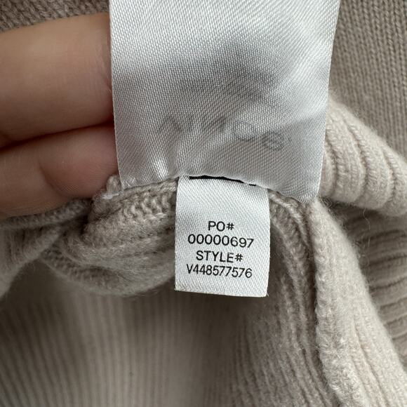 Vince 100% Cashmere V-Neck Sweater Sz L Taupe Tan Quiet Luxury Old Money Office - Picture 9 of 12